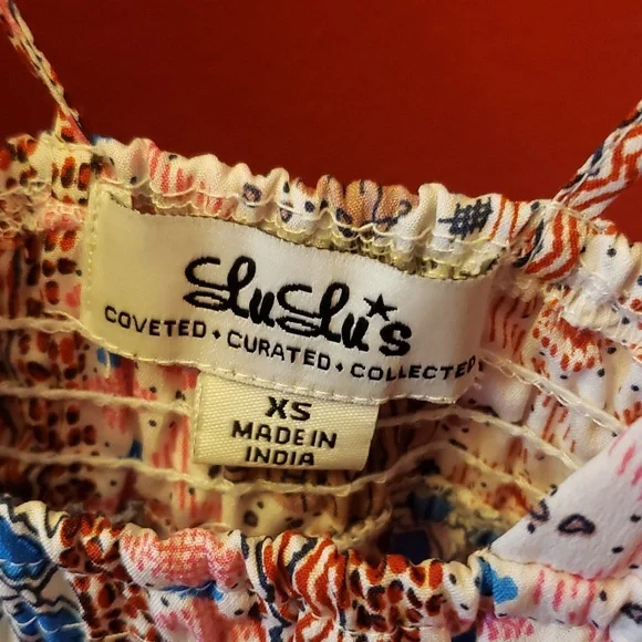 ✨️SALE Lulu's printed Maxi Dress. Size XS MUST BUNDLE - Picture 3 of 4